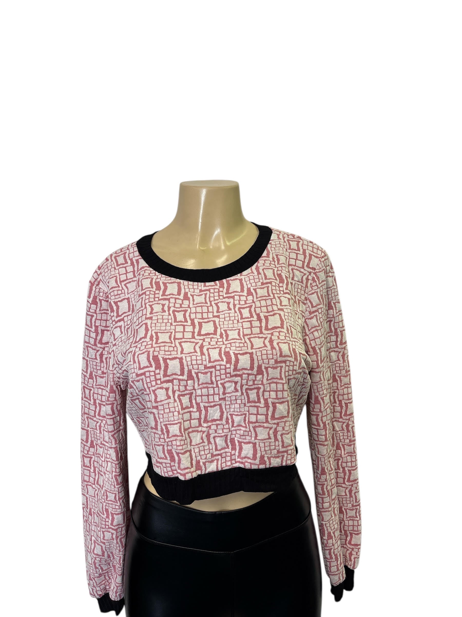 Print Cutout Crop Top